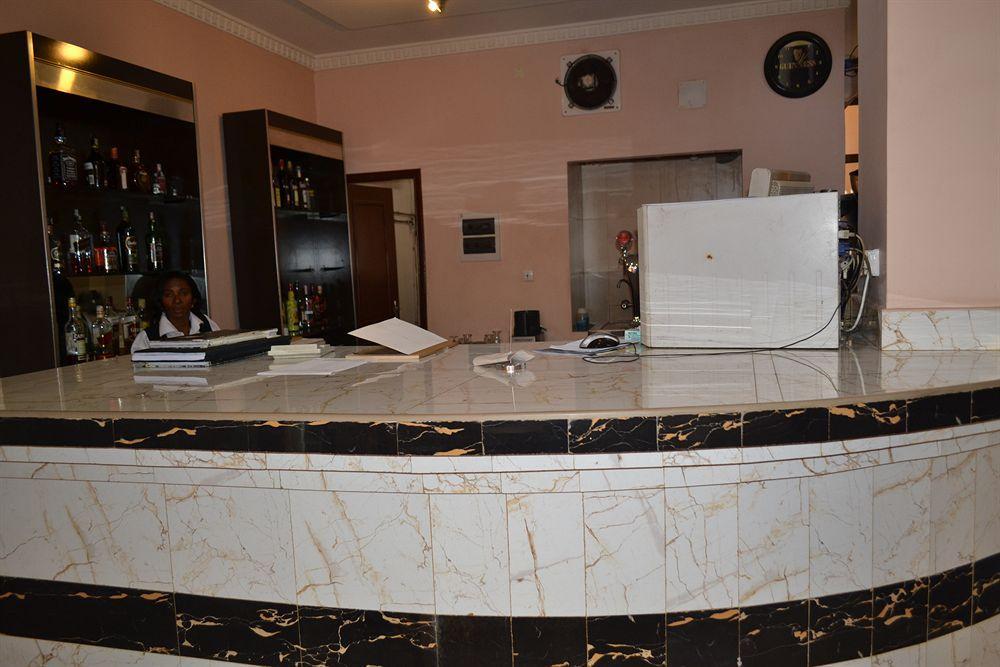 Hotel Mansel Yaounde Exterior photo