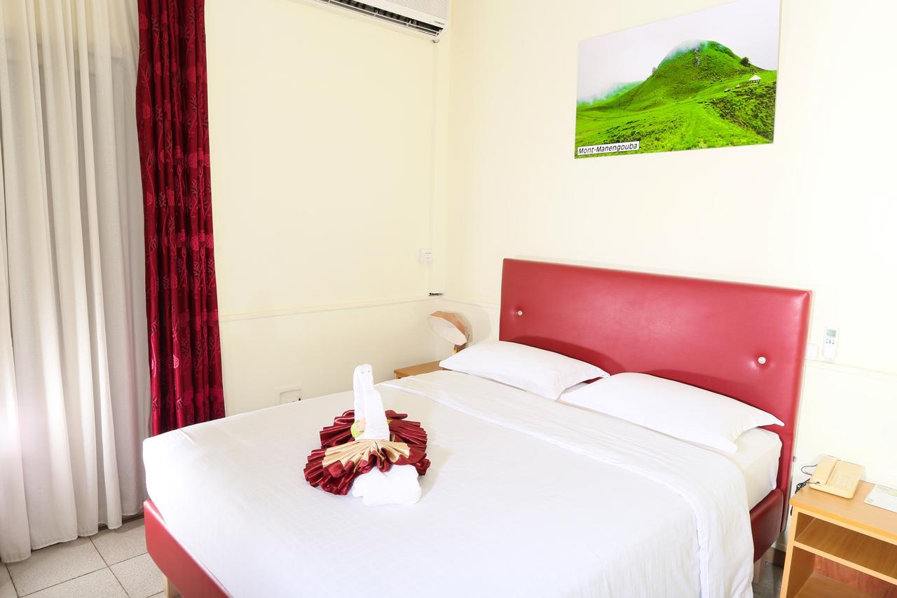 Hotel Mansel Yaounde Exterior photo